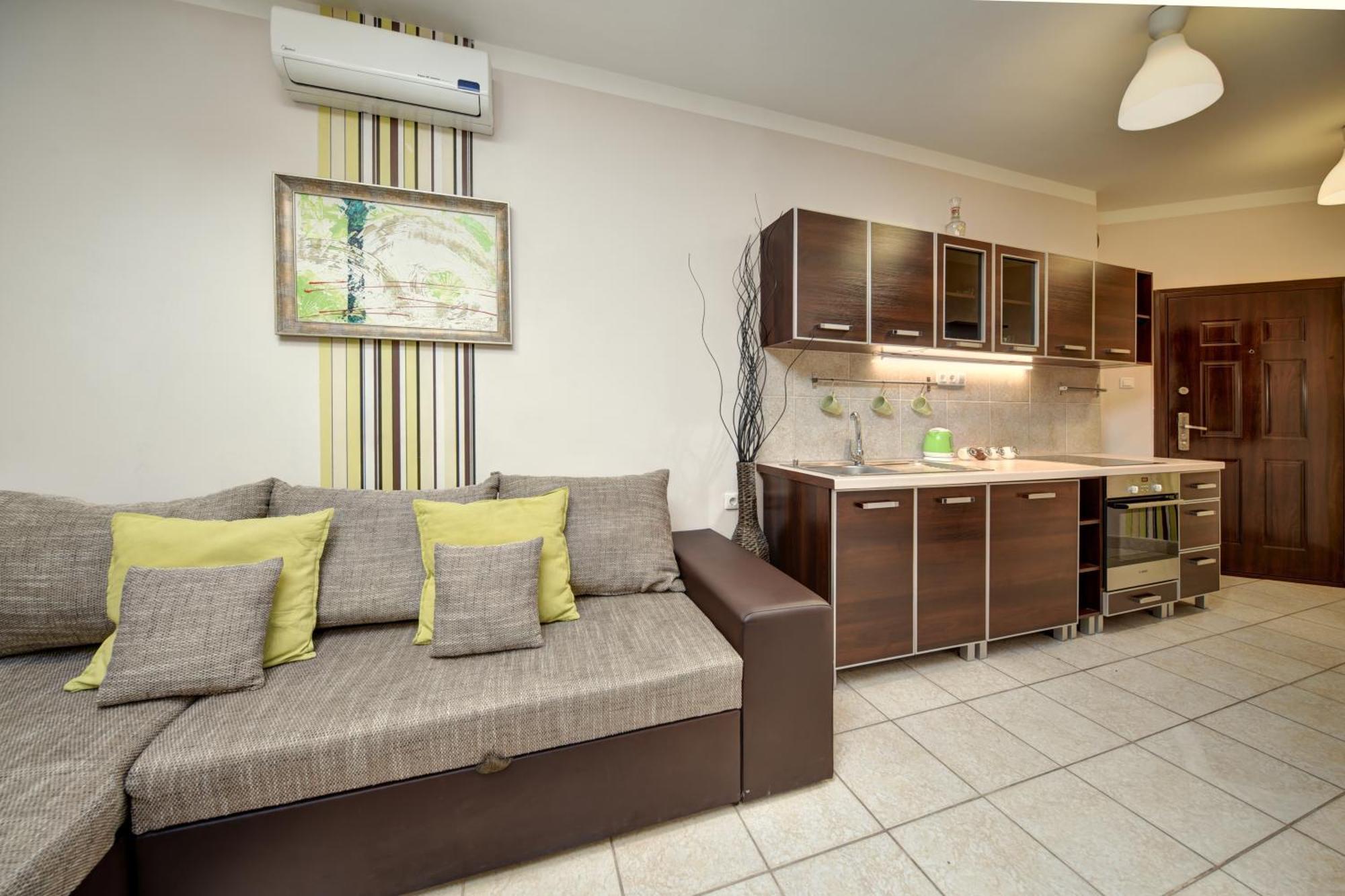 Central Walk Fashionstreet Apartmnts Budapest Exteriör bild