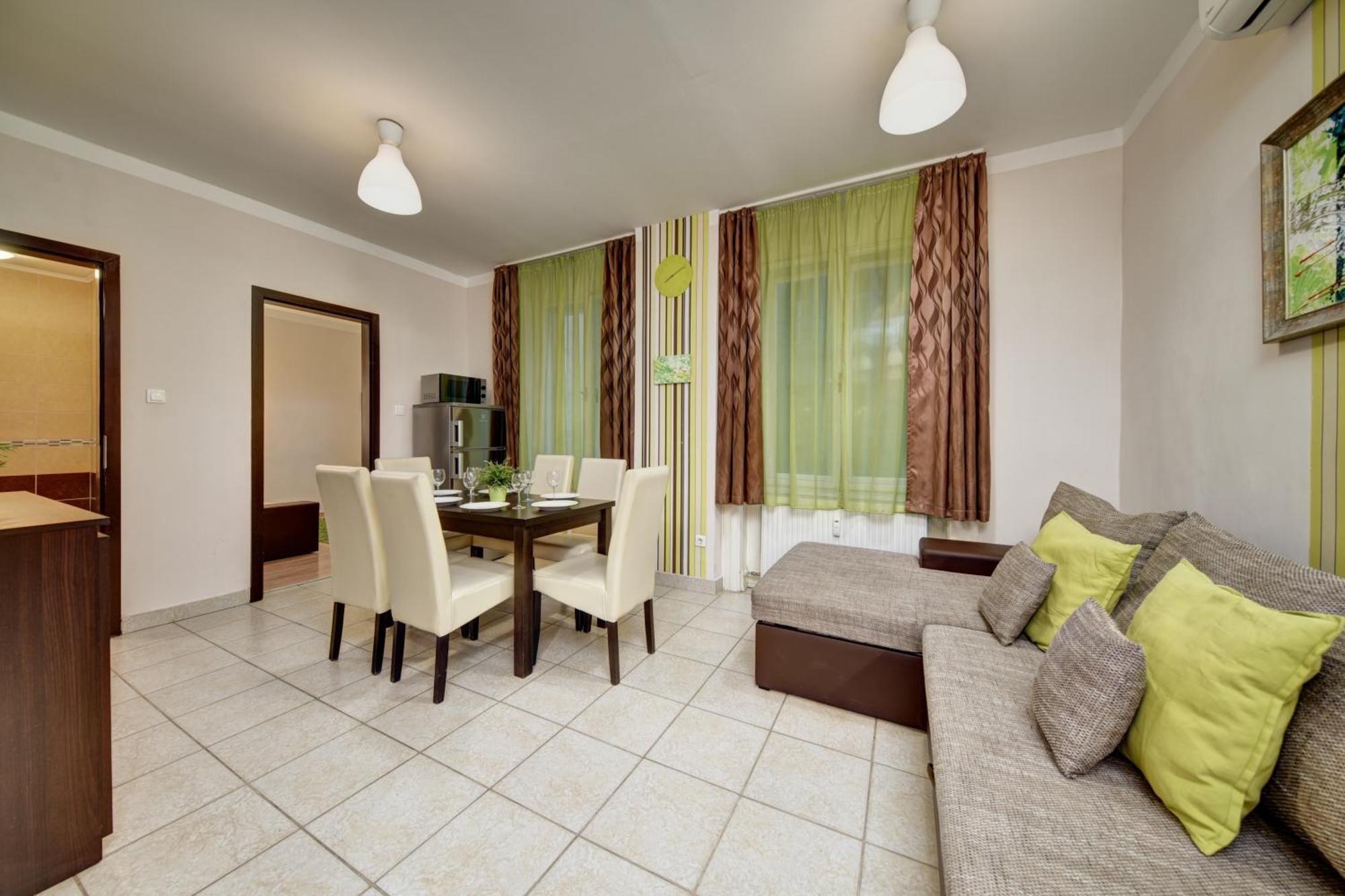 Central Walk Fashionstreet Apartmnts Budapest Exteriör bild